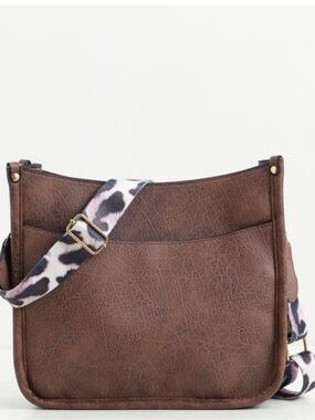 Classic Brown Crossbody Bag with Patterned Adjustable Strap